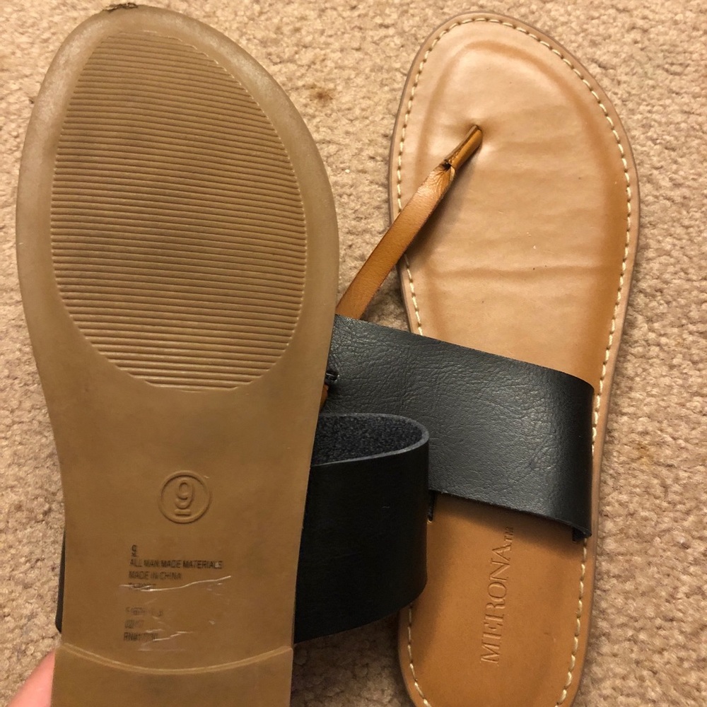 Flip flops - Picture 2 of 4